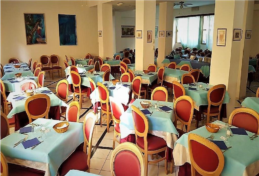 Hotel Villa Linda - Family Hotel - Nuova Costruzione Antisismica Riccione Exterior foto